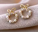 Pearl Halo Stud Earring